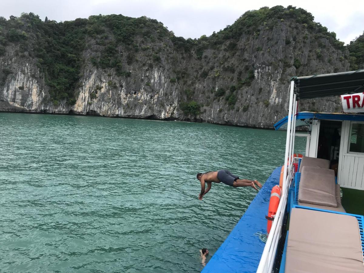 Bee Lucky Homestay Xuan Dam Esterno foto