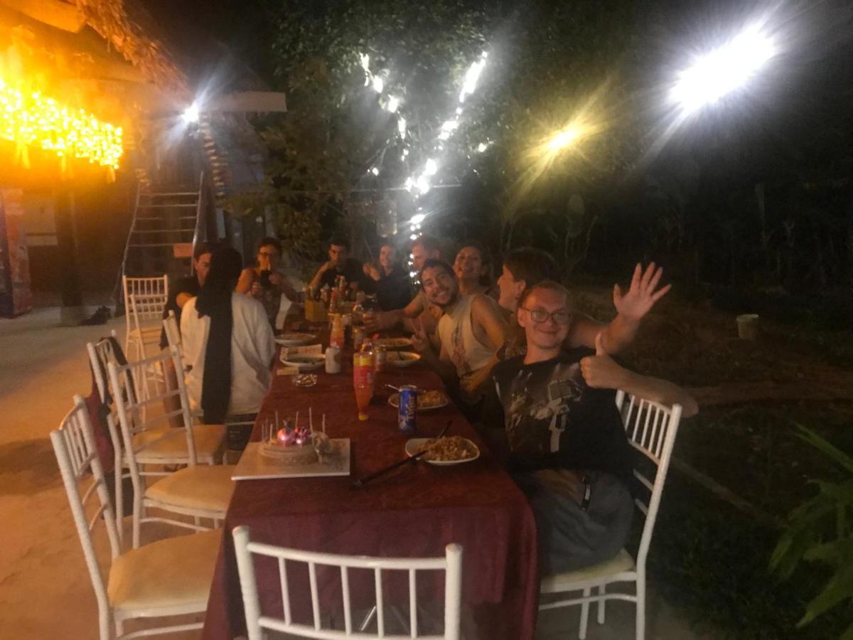Bee Lucky Homestay Xuan Dam Esterno foto