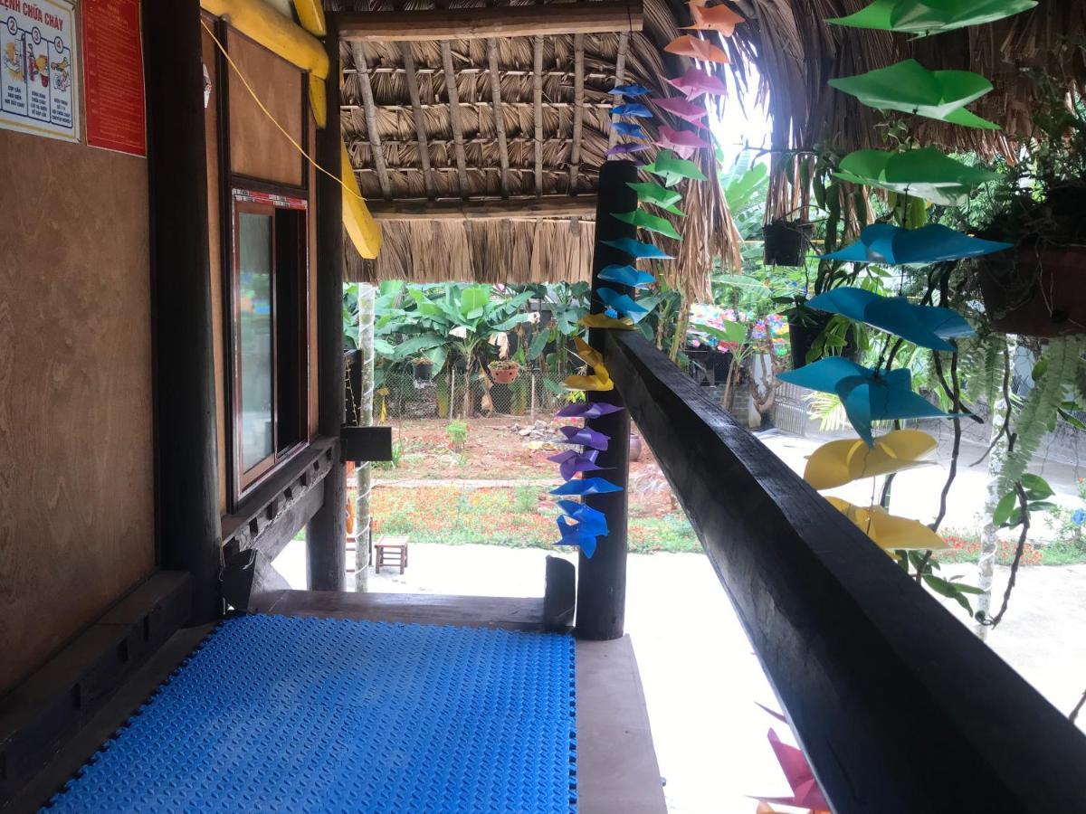 Bee Lucky Homestay Xuan Dam Esterno foto
