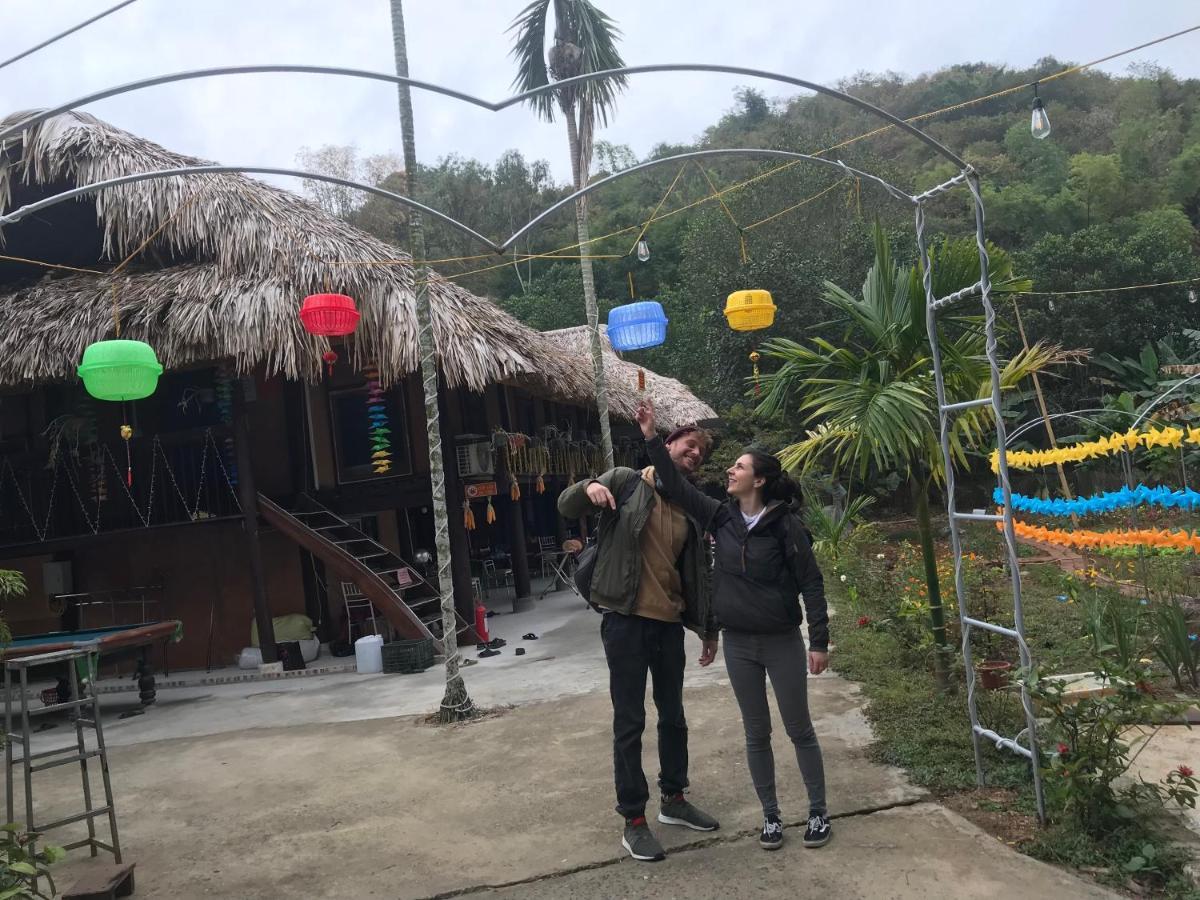 Bee Lucky Homestay Xuan Dam Esterno foto
