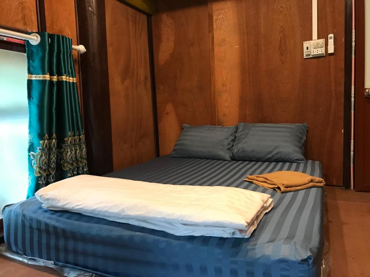 Bee Lucky Homestay Xuan Dam Esterno foto