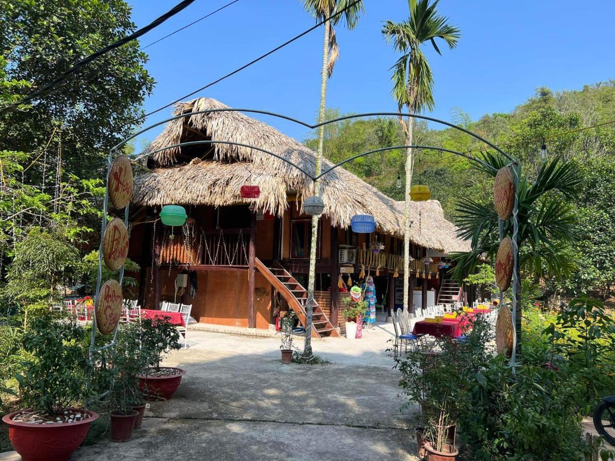 Bee Lucky Homestay Xuan Dam Esterno foto